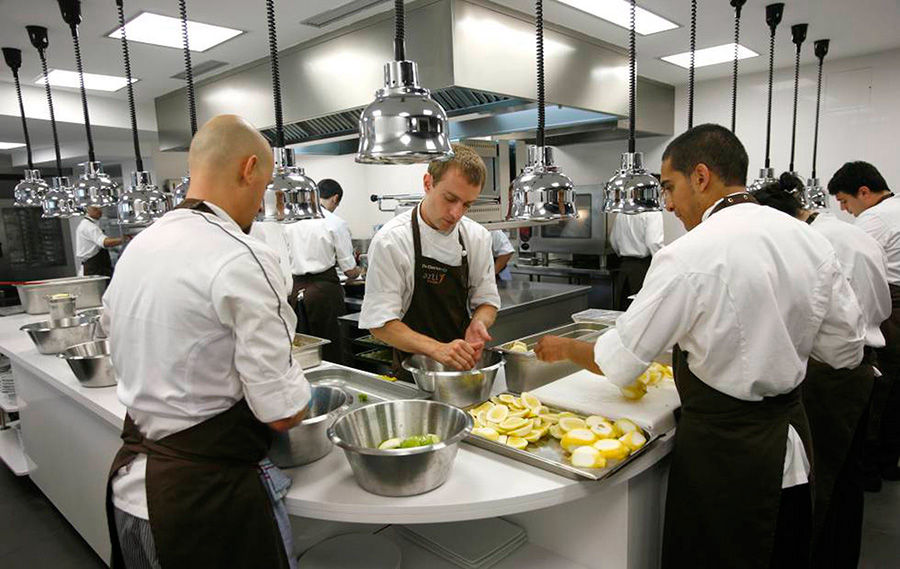 miaje cocina profesional inox restaurante mugaritz